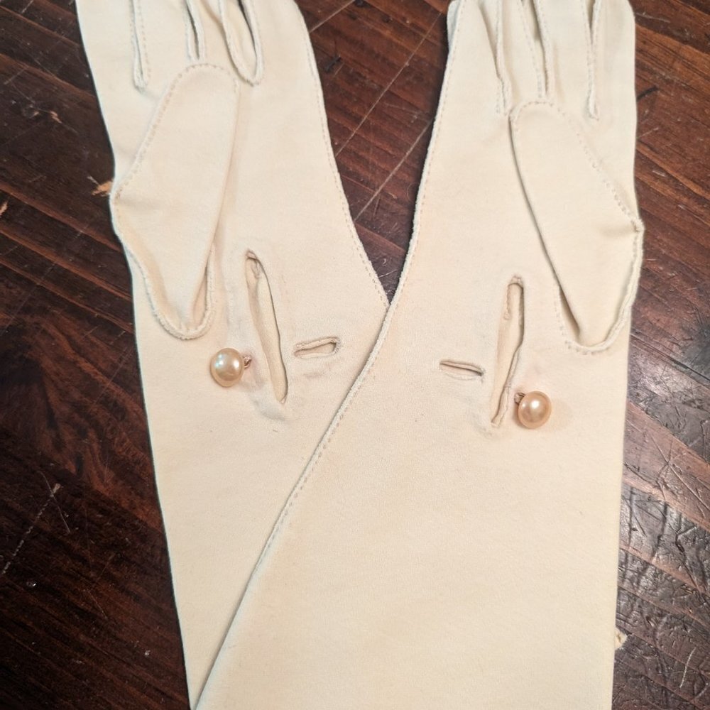 VINTAGE Cream Gloves - XS - Picture 2 of 4